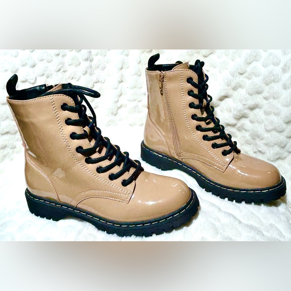 Union Bay Ginny Tan brown Lace-Up Zipper chunky ankle boots women’s size 7.5M